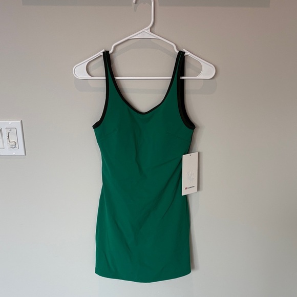 NWT Lululemon Scoop-Neck Cutout Tennis Dress Raceway Rainforest Green Size XS - Picture 2 of 8